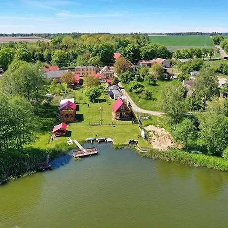 Σπίτι διακοπών By Ostrowieckie With Private Ostrowiec (Walcz)